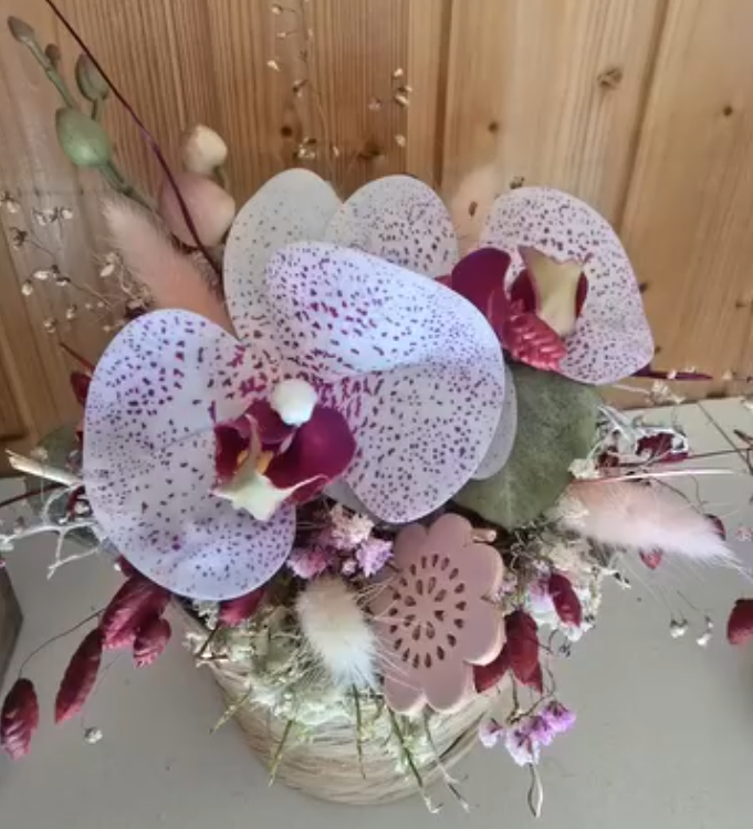 Trockengesteck mit Orchidee - Floristik vom Hofladen Hofrüti in Horw